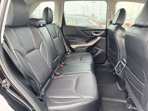 Used 2023 Subaru Forester Limited image 13