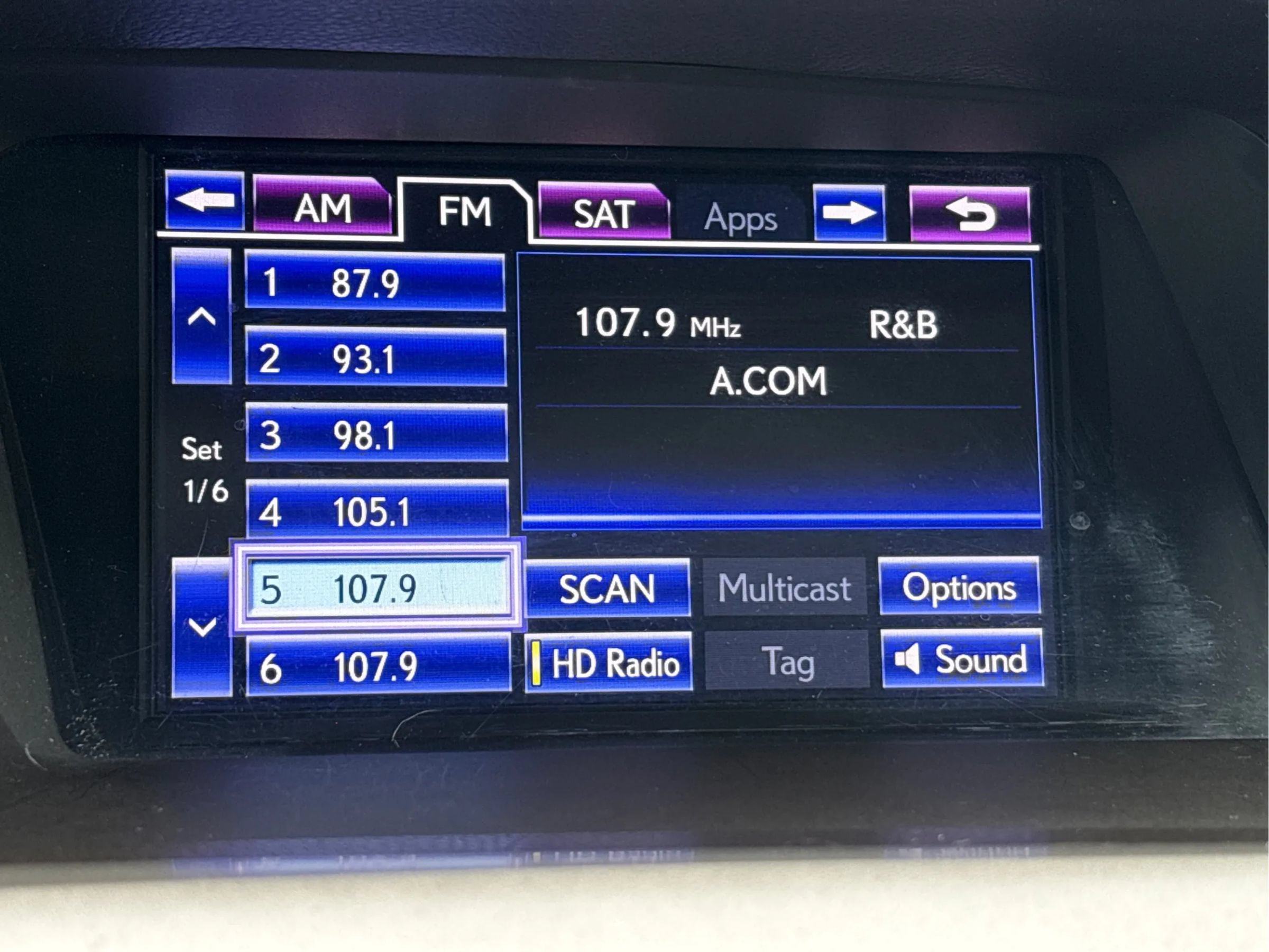 Used 2015 Lexus RX 450h FWD image 27