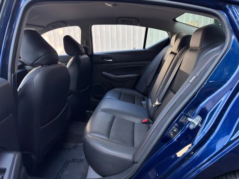 Used 2020 Nissan Altima 2.5 SR FWD image 34