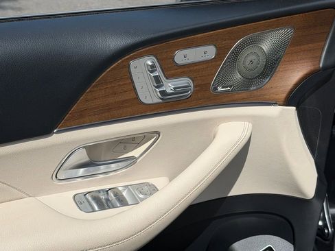 Used 2021 Mercedes-Benz GLE 350 image 30