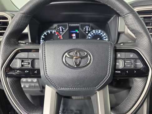 Used 2023 Toyota Tundra Limited AWD/4WD image 15