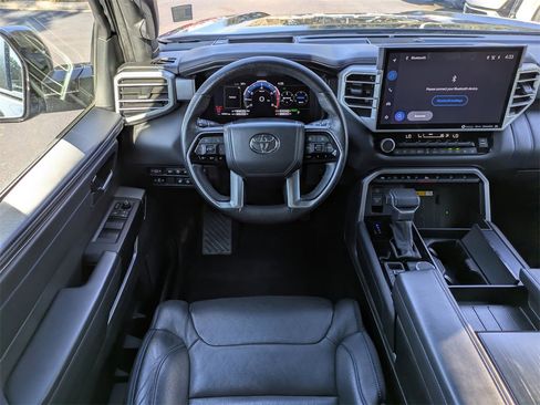 Used 2024 Toyota Sequoia Platinum image 23