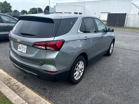 Used 2024 Chevrolet Equinox LT FWD image 8