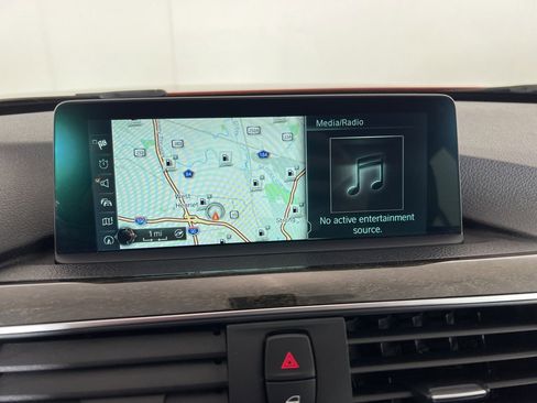 Used 2017 BMW 330i xDrive Sedan image 7