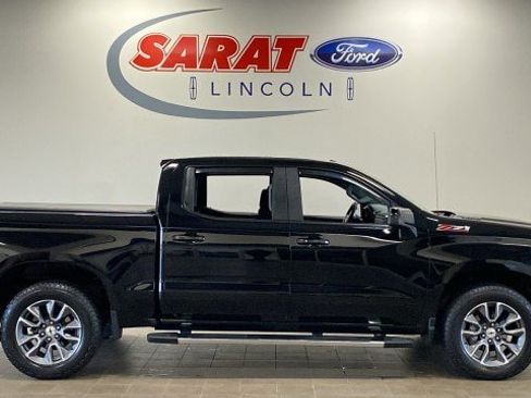 Used 2023 Chevrolet Silverado 1500 RST w/ Z71 Off-Road Package AWD/4WD image 1