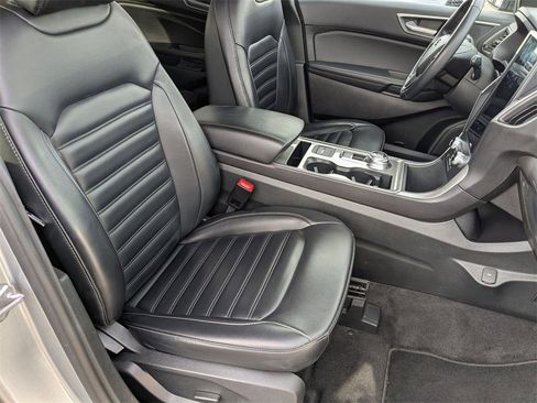 Used 2024 Ford Edge SEL image 40