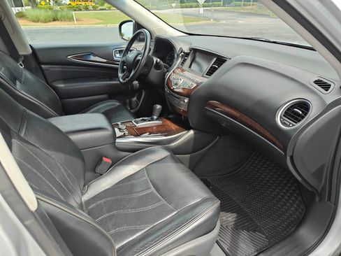 Used 2013 INFINITI JX35 AWD w/ Premium Pkg image 7