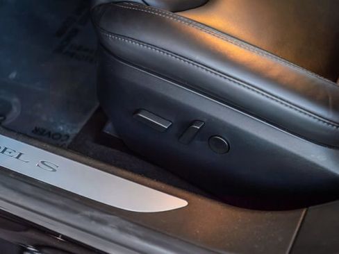 Used 2021 Tesla Model S Performance image 42