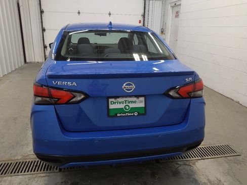 Used 2021 Nissan Versa SR w/ Convenience Package FWD image 6
