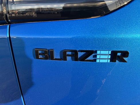 Certified 2025 Chevrolet Blazer EV SS image 32