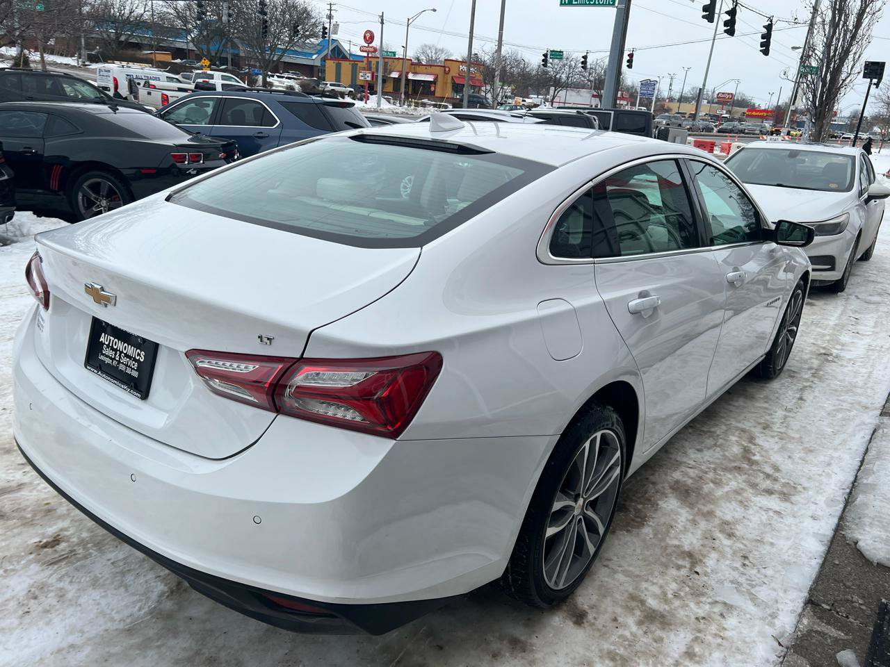 Used 2024 Chevrolet Malibu LT FWD image 7