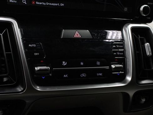 Used 2023 Kia Sorento S w/ Panoramic Sunroof Package AWD/4WD image 29