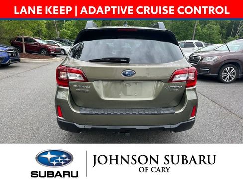 Used 2016 Subaru Outback 3.6R Limited AWD/4WD image 4