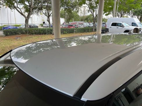 Used 2024 Mitsubishi Outlander ES image 11