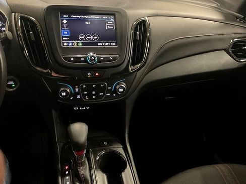 Used 2022 Chevrolet Equinox RS image 5