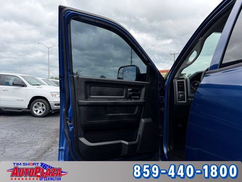 Used 2018 RAM 2500 Tradesman w/ Chrome Appearance Group AWD/4WD image 31