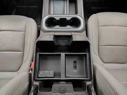 Used 2021 Chevrolet Silverado 2500 LTZ w/ LTZ Premium Package image 44