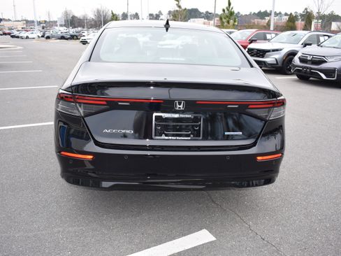 New 2026 Honda Accord EX-L image 8