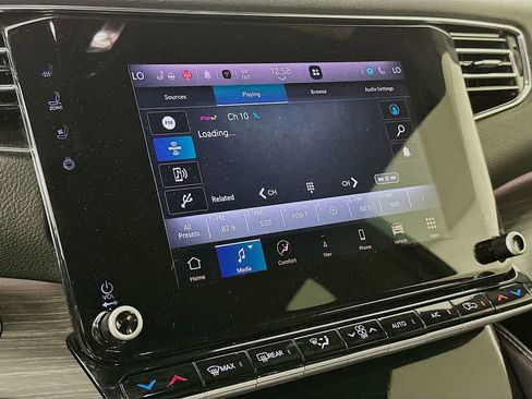 Used 2023 Jeep Wagoneer Series III w/ Preferred Equipment Group image 17