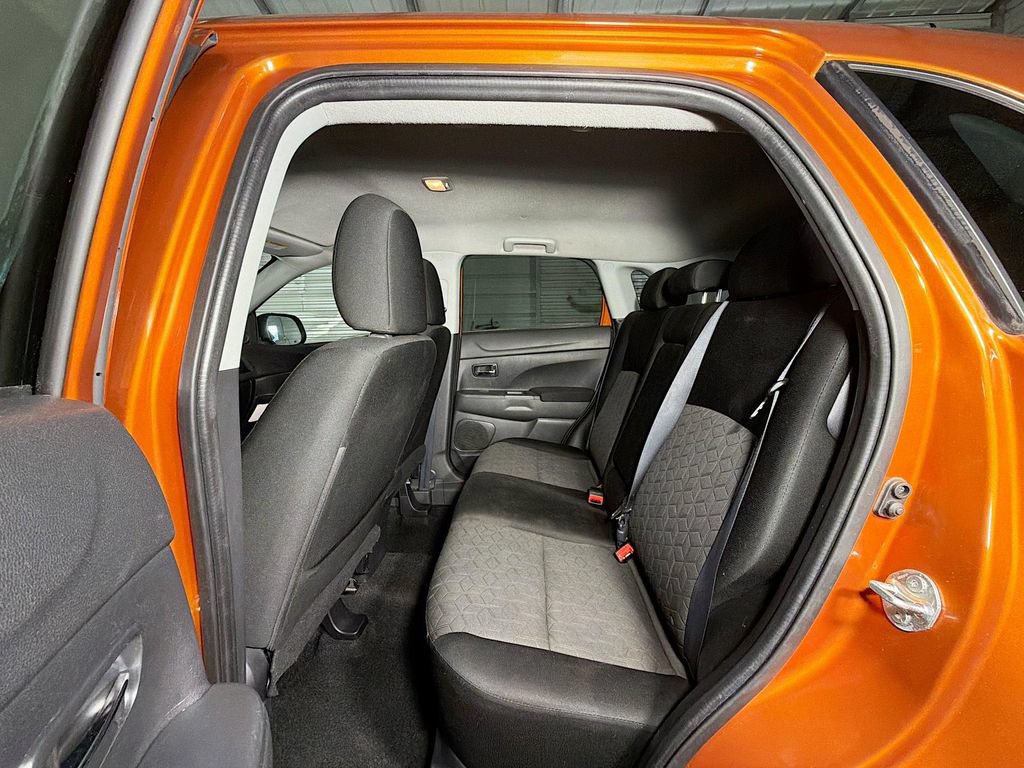 Used 2020 Mitsubishi Outlander Sport ES FWD image 23