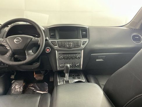 Used 2017 Nissan Pathfinder SL w/ SL Premium Package image 39
