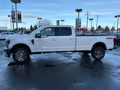 Used 2019 Ford F350 Lariat w/ Lariat Value Package image 8