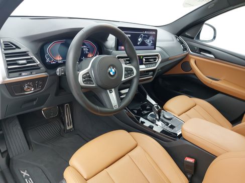 Used 2024 BMW X3 sDrive30i w/ Premium Package w/ZPA RWD image 4