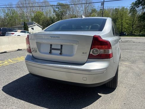 Used 2007 Volvo S40 2.4i FWD image 13