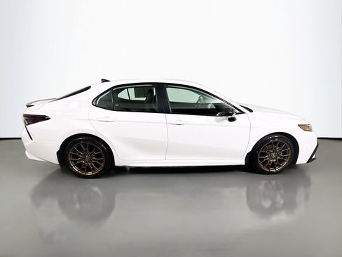 Used 2023 Toyota Camry SE w/ Convenience Package FWD image 8