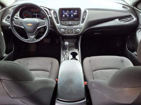 Used 2020 Chevrolet Malibu RS FWD image 12