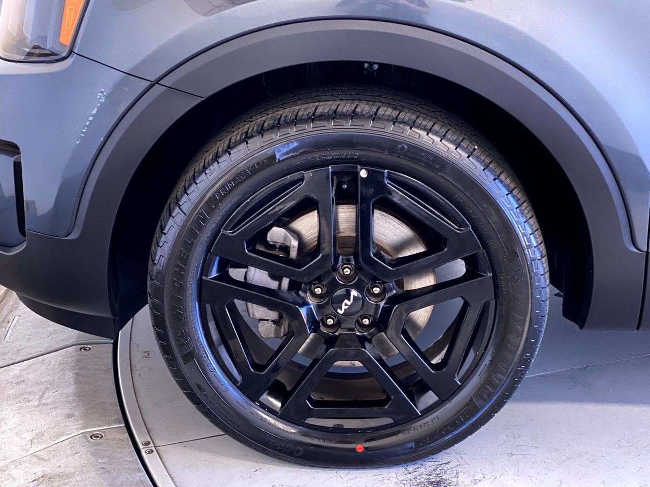 Certified 2024 Kia Telluride SX X-Line AWD/4WD image 12