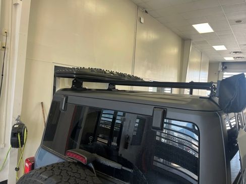 Used 2024 Ford Bronco Black Diamond AWD/4WD image 9