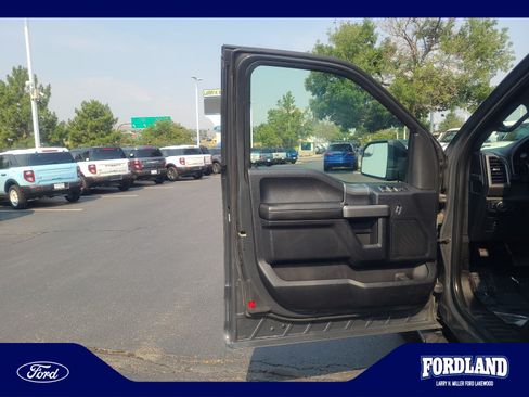 Used 2017 Ford F150 XLT w/ Equipment Group 302A Luxury AWD/4WD image 13