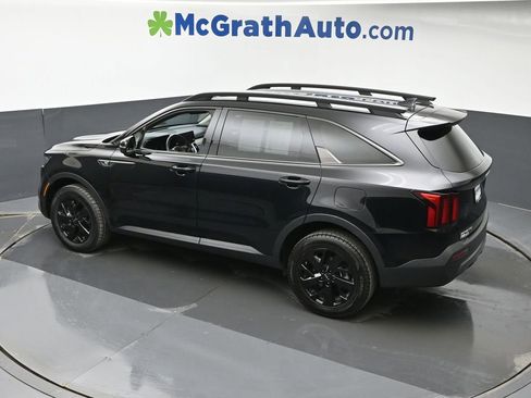 Used 2023 Kia Sorento S image 25