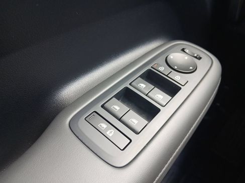 Certified 2025 Hyundai Santa Fe SEL FWD image 22