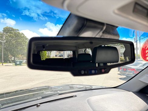 Used 2019 GMC Yukon XL SLT AWD/4WD image 36