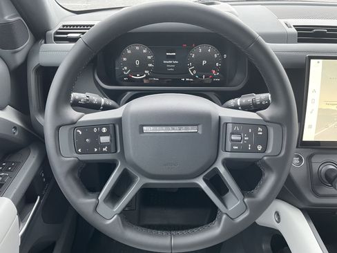 New 2026 Land Rover Defender 110 X-Dynamic SE AWD/4WD image 21