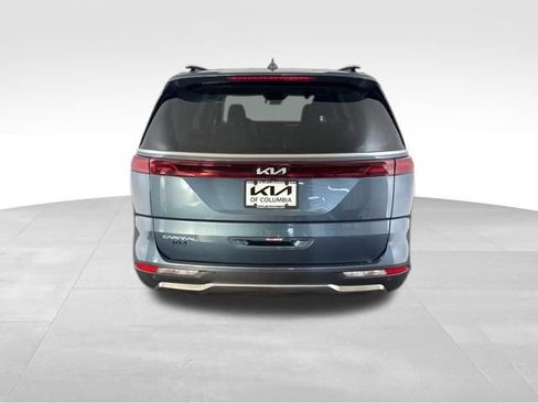 Used 2024 Kia Carnival SX FWD image 8