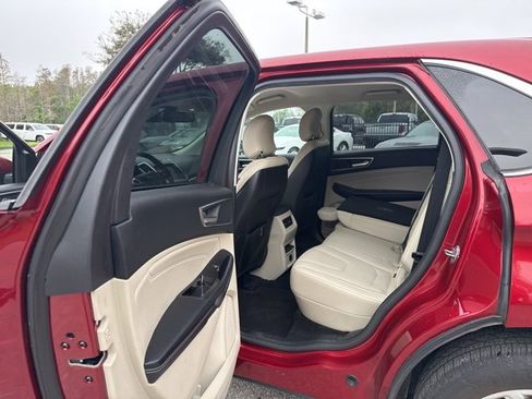 Used 2018 Ford Edge Titanium w/ Ford Safe & Smart Package image 13
