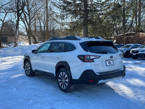 Certified 2023 Subaru Outback Touring XT image 3