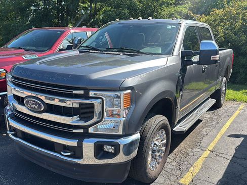 Used 2022 Ford F250 XLT w/ XLT Premium Package AWD/4WD image 1