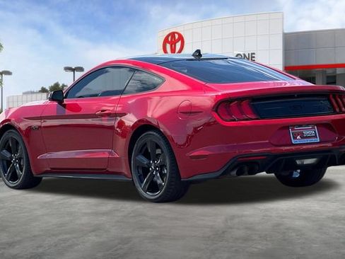 Used 2021 Ford Mustang GT Premium w/ Black Accent Package RWD image 6