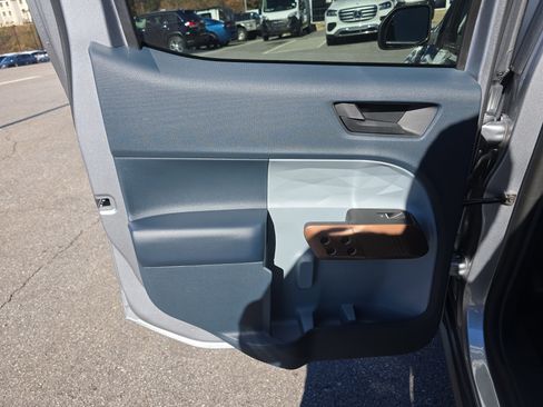 Used 2024 Ford Maverick Lariat w/ FX4 Off-Road Package image 14