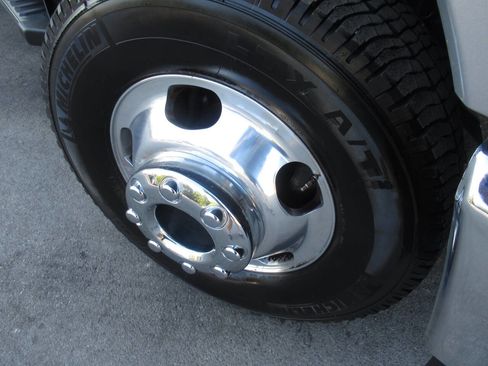 Used 2021 Ford F350 Lariat w/ Lariat Ultimate Package image 5