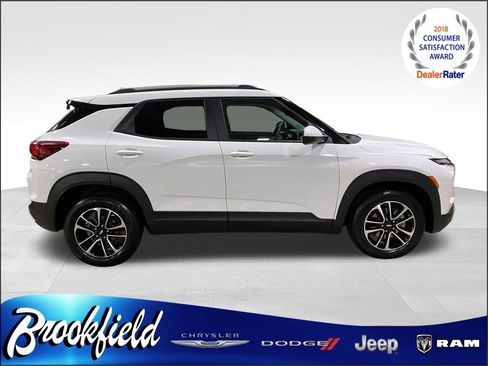 Used 2025 Chevrolet TrailBlazer LT image 7