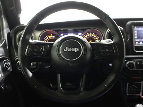 Used 2019 Jeep Wrangler Unlimited Sport S AWD/4WD image 10