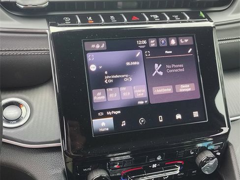 New 2025 Jeep Grand Cherokee 4WD image 23