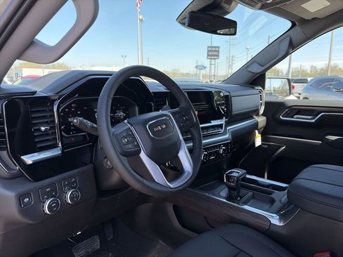 New 2026 GMC Sierra 1500 SLT w/ SLT Premium Package AWD/4WD image 16