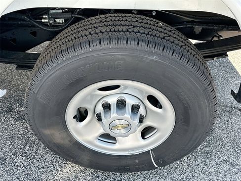 New 2025 Chevrolet Express 2500 w/ Communications Package image 16
