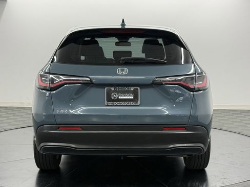 Used 2023 Honda HR-V LX image 8